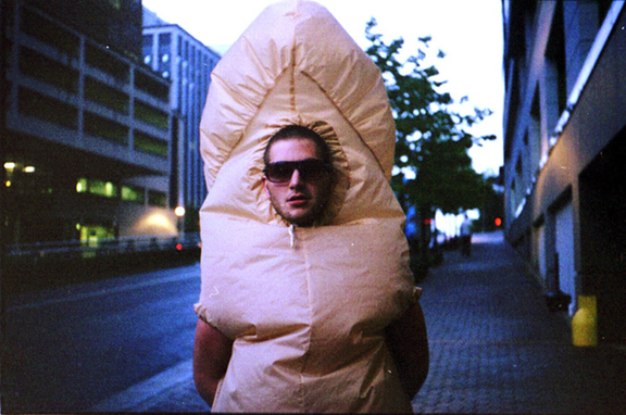 Photos That Made You Go LOL in the Comments or A Flock of Giggles