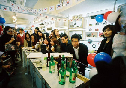 Welcome to this Japanese Lomography Magazine Times!