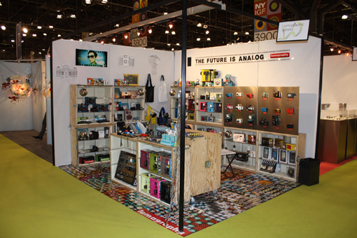 Lomography Stand